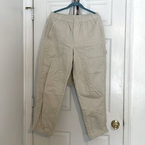 Old Navy Pulla style pants, cream color, in a size Medium.